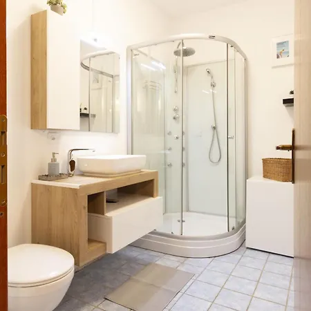 La Piccola - Free Parking Apartment Lugano